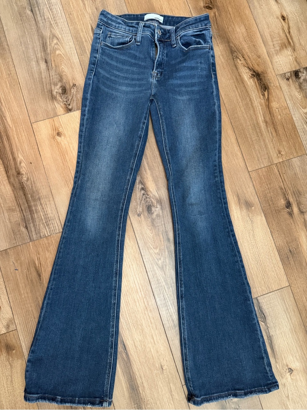 Women's Mid-Rise Dark Blue Flare Jeans — Wide Leg